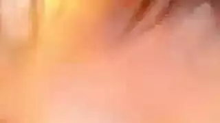 جلسة فيكتوريا لوف الشهوانية للعق الفرج والمقص
