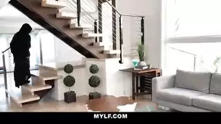 جلسة إصلاح شرجي قوي مع حوريات عربيات مراهقات