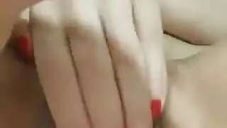 الجميلة التركية سونجول تتوق للزب وتنزع وحدها