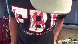 فتيات فوق 18 في مشاهد صريحة إكس إكس إكس