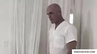 ماراثون جماع مؤخرة عملاقة ملء كل الفتحات بعنف
