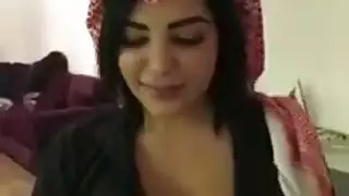 يم اختة علا سرير سكسي ناار