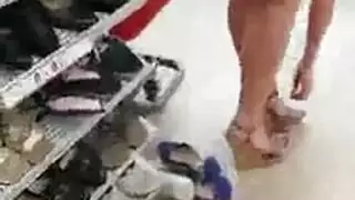 رقص الراقصه حب وهي مش لابسه حاجه تحت بدله الراس