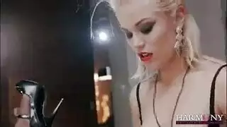 سحاقية بأسلوب قديم xxx: احتكاك مهبلي وتدفق هزات الجماع
