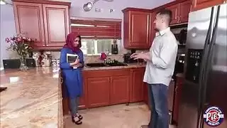 جماع إباحي خشن: شمرامة تأخذه بعنف وعمق