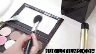 أفلام بي بي سي إباحية مع امرأة سمراء ناضجة ممتلئة