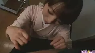 فاتنة الساخنة الآسيوية يبتلع نائب الرئيس