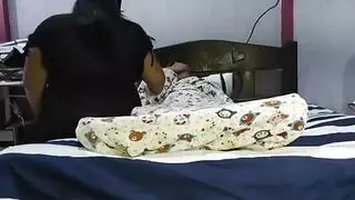 الكتكوت الساخن أوبرين في الزي يمارس الجنس الإباحي القاسي مع قضيب
