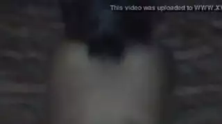 جنس سري في المكتب: المراهقة السمراء تحصل على قذف لزج بينما يشاهد الصديق