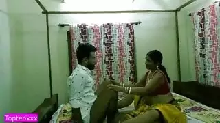 سكس ولد ينيك عمته في تنضيف المطبخ