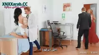 العلاج الساخن للطبيب: تفحيط فرجها القلق