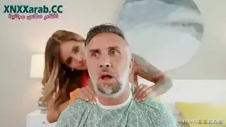 ثنائي مثلي قاسي: زوجتان مثيرتان تأخذان إيلاج مزدوج