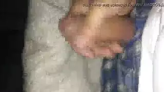 حبيبة مكسيكية تمص بقوة وتلعق الخصيتين بشغف