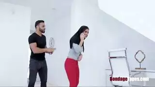 عاهرات محجبات يُهيمن عليهن بأوضاع جنسية وحشية