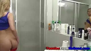 ولد ينيك جدته مترجم عربي كتابة