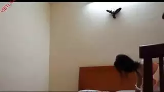 عاهرات مانصورا الناضجات تتوسلن لجماع عنيف
