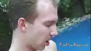 سكس اجنبي الابن وجدتها العجوزة في السن