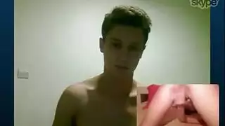 ينيكوا المشاغبة في الشراع
