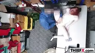 الحلو يعاقب صديقة مخفوقة مذهلة مهبل لها مع عمل العمل