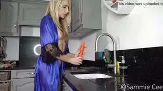 اختراق شرجي صريح في مشهد إباحي