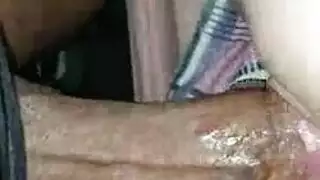 صراخ من لحس فرجها ينتهي بالقذف على الوجه