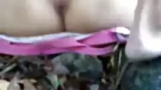 جنس فموي مثلث بين الشقيقات الزوجية يؤدي إلى علاقة ثلاثية خادعة