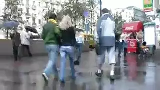 اجمل نيك اخوت راقد على ظهرها