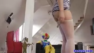 بنت تتناك من كلب بتاعها