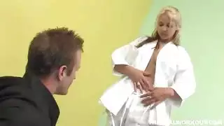 حفلة جنس جماعي أمريكية إباحية: جماع عنيف جماعي
