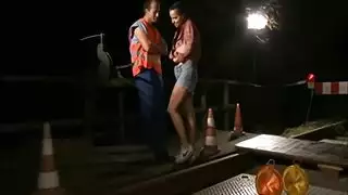 نيك أول مرة قاسي لتمديد فتحة بكارتها