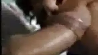 ثديي كاريسما كابور الكبيران والجنس الجامح في أفلام إيروتيكية