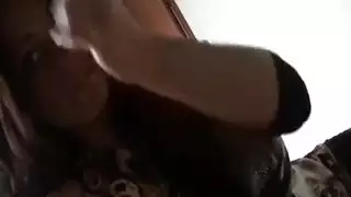 حفلة شاطئية بالدخول المزدوج، قبرص