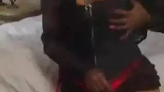 بنات أصبحن قذرات: شرج برازي وعنف صعب