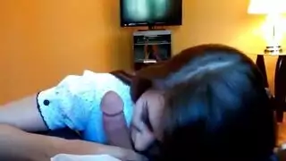 مص إكس إكس إكس جامح من عاهرة ساخنة ويائسة وجائعة للقضيب