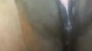 فتاة مصرية مثيرة تأخذ قضيبًا سياسيًا