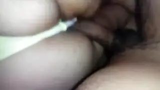 شخصية الأم المثيرة تمتلئ بشريكها الراغب