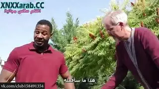 فانتازيا الديوث: عاهرة شقراء تبتلع السائل المنوي على الكاميرا