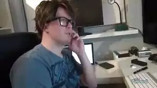 سيكس طيززز في المطبخ