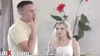 فتاة مثيرة تتوسل للجماع الشرجي العميق في فيلم جنسي صريح