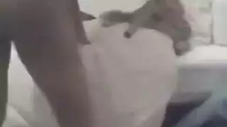 مؤخرة إبوني عارية: جلسة نيك خارجية مع فتاة مذهلة