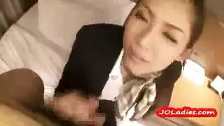 سكرتيرة مثيرة تبلع سائل رئيسها بعد جماع مكثف على المكتب
