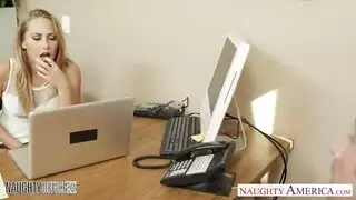 يستغل الفرصة وينتقم