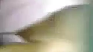 ترانس جميل يمص القضيب ثم يمارس معه الجنس بقوة في المنزل