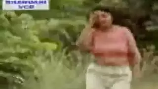 قضيب أسود ضخم يمزق فتحات ضيقة