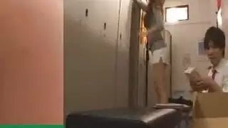 حفلة جماعية لأزواج متعددين تنتهي بالقذف الداخلي