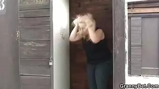 أفلام سودانية إكس إكس إكس: علاقة جماعية ليلية