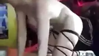 ثنائي عربي جامح مع إيلاج مزدوج