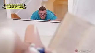 كاميرا خفية: ميلف هائجة في فيلم سكس تجسس صريح