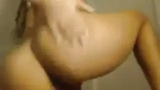 جنس حلق عميق مع فتاة مجنونة جنسياً