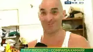 إباحية الإيلاج المزدوج: إيفانا تأخذ قضيبين بعمق وبقوة